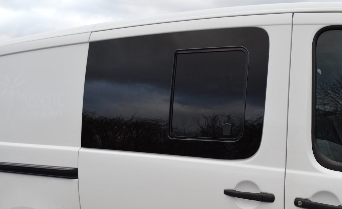 Expert/Dispatch/Scudo/Proace O/S Front Opening Window In Privacy Tint